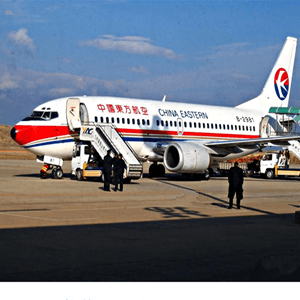 吕梁航空货运航空快运业稳步发展的原因是什么？